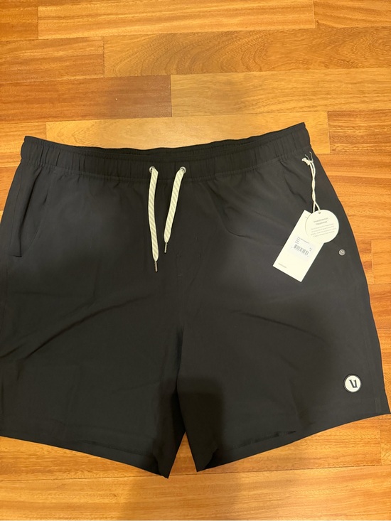 Vuori Other - Vuori Black Kore Short 7” Unlined
